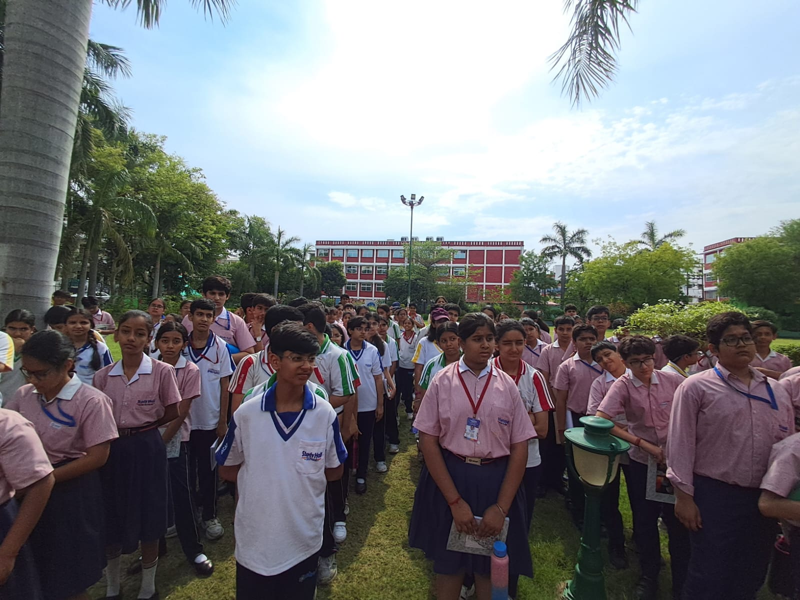 Class 8 Students Explore Nature Through Experiential Learning Walk